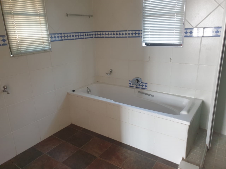 To Let 2 Bedroom Property for Rent in Dan Pienaar Free State